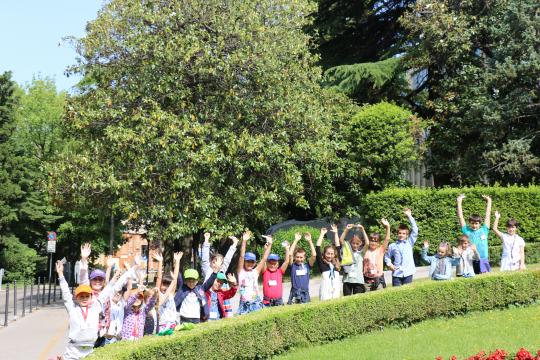 Bambini scuola S. Laghi