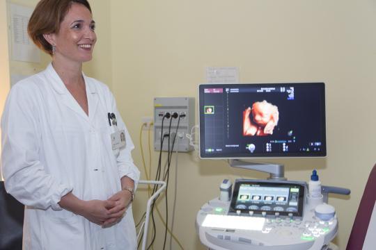 foto donazione ecografo