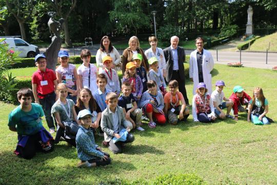 bambini scuola S. Laghi